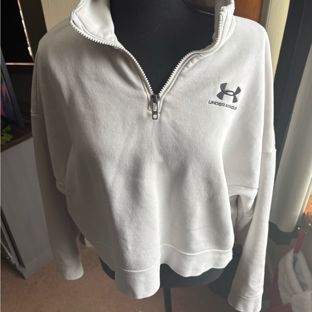 Under Armour off white Pullover - Picture 6 of 6